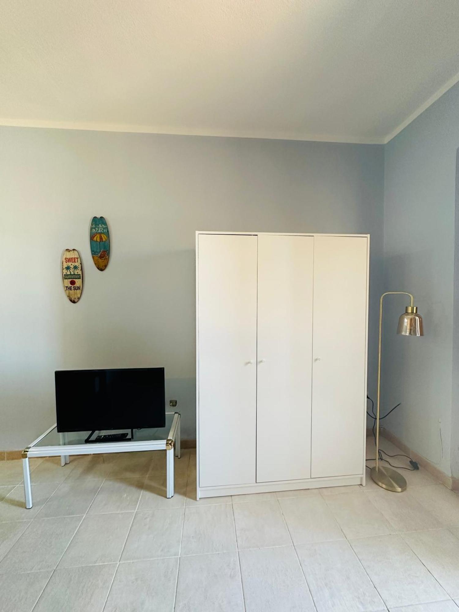 Sun House Santa Teresa Di Gallura Екстер'єр фото