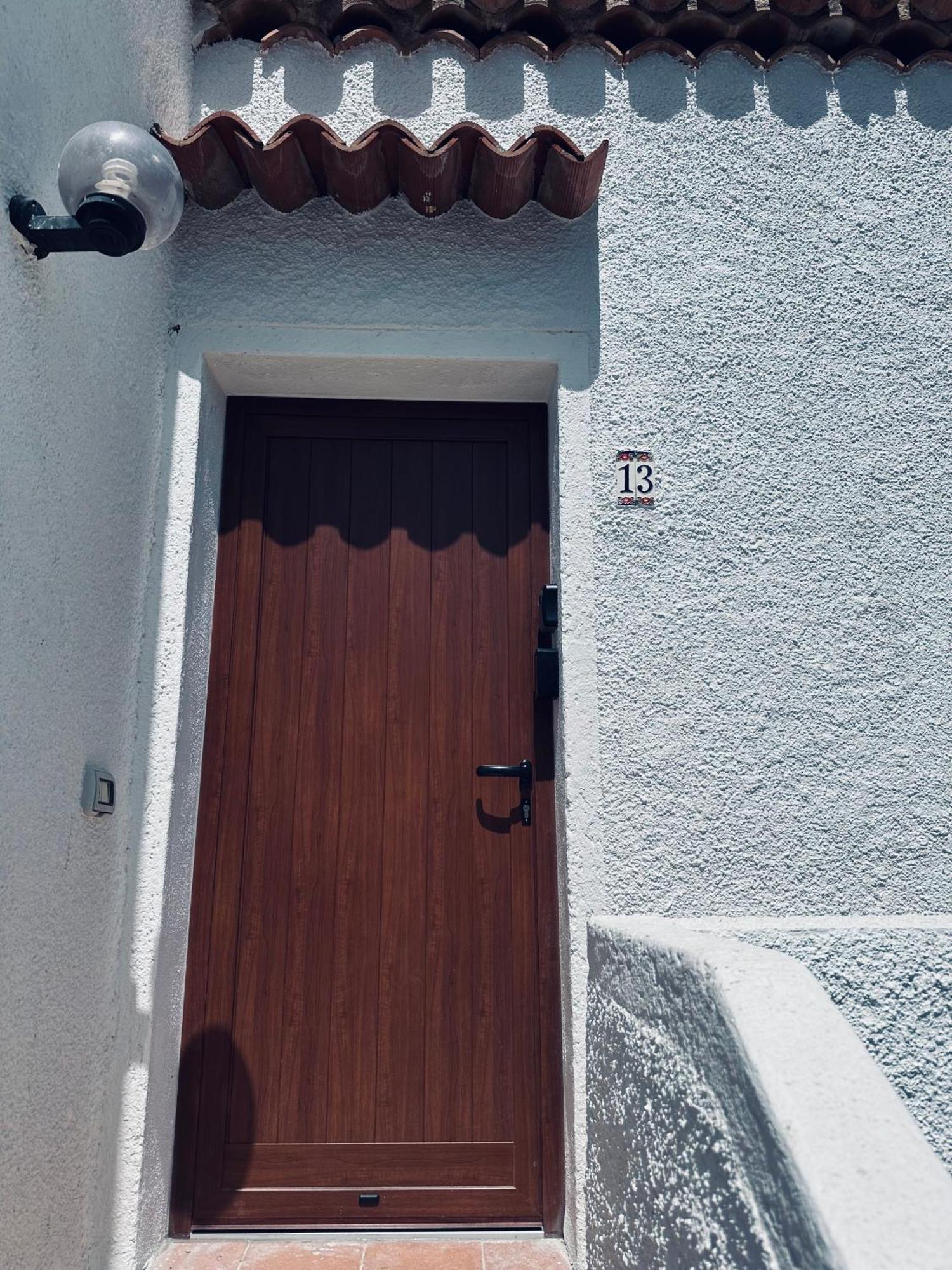 Sun House Santa Teresa Di Gallura Екстер'єр фото